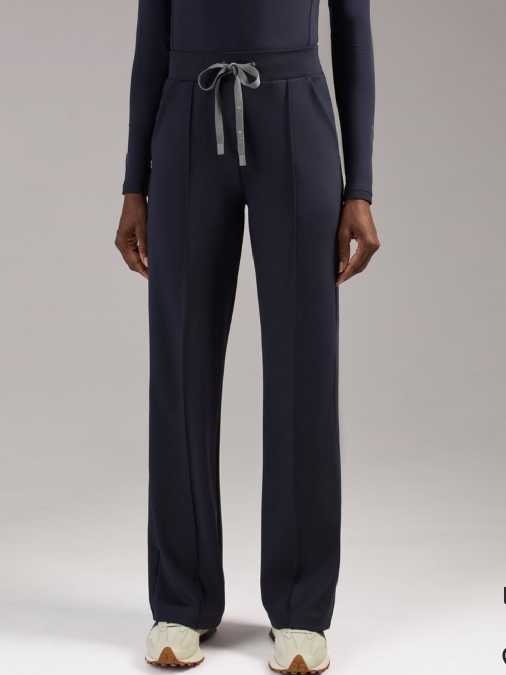High Waisted Piedra FORMx Straight Leg Scrub Pants Navy size Medium Tall